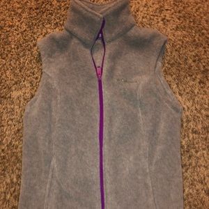 Columbia fleece vest